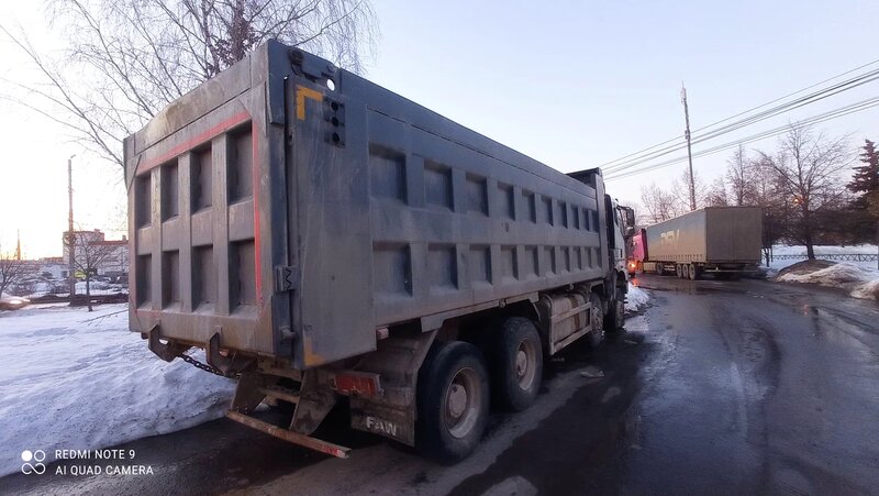 FAW J6 8x4 Самосвал — фото 15
