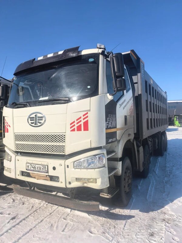 FAW J6 8x4 Самосвал — фото 1