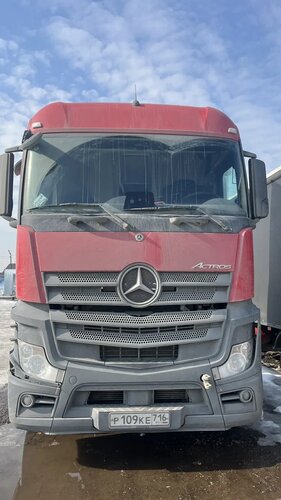 Mercedes-Benz Actros 6x4 Седельный тягач
