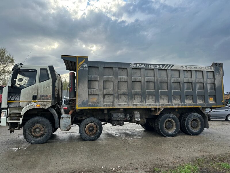FAW J6 8x4 Самосвал — фото 5