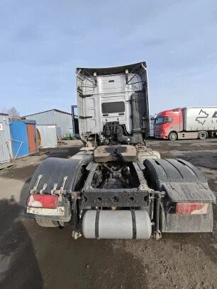 FAW J7 4x2 Седельный тягач — фото 4