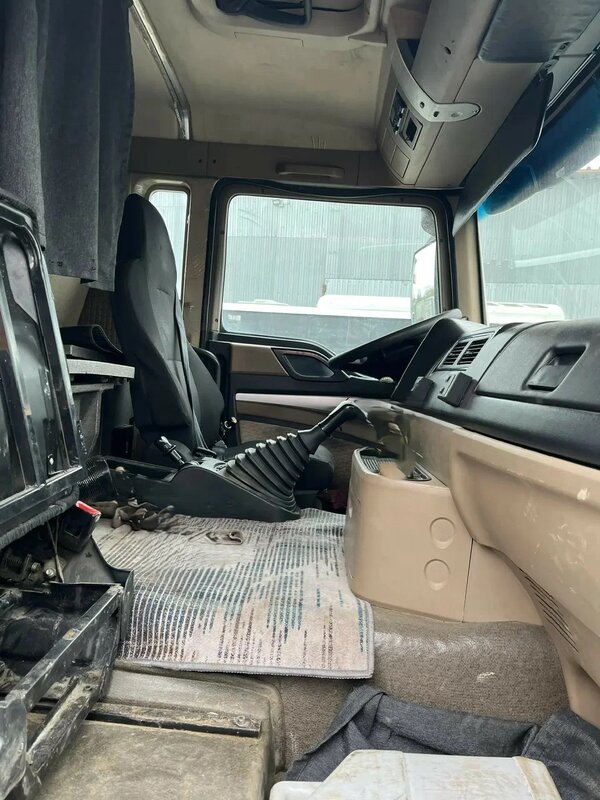 Howo T5G 8x4 Самосвал — фото 7