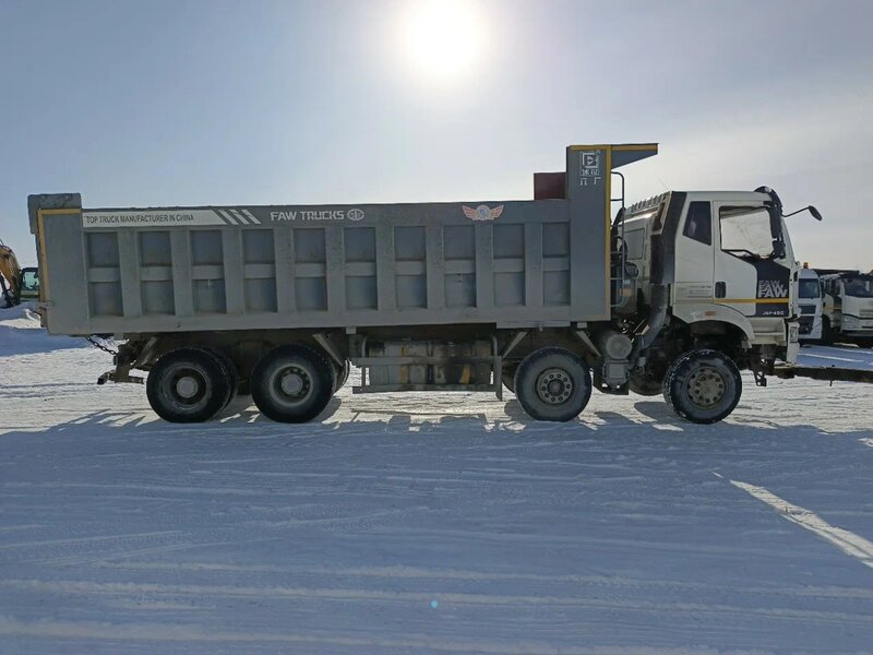FAW J6 8x4 Самосвал — фото 3