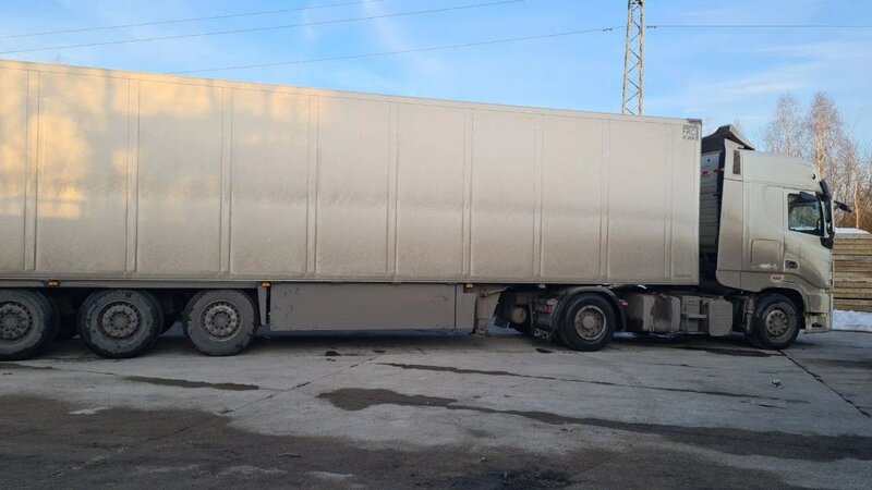 DongFeng DFH 4x2 Седельный тягач — фото 6