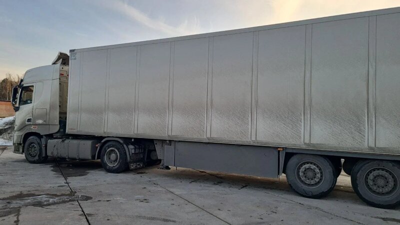 DongFeng DFH 4x2 Седельный тягач — фото 7
