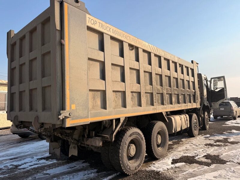 FAW J6 8x4 Самосвал — фото 3
