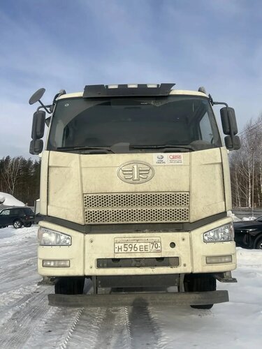FAW J6 6x4 Самосвал