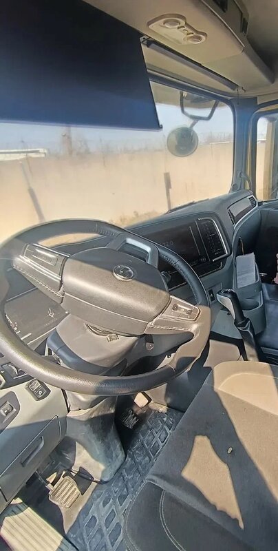 Shacman (Shaanxi) SX 8x4 Самосвал — фото 7