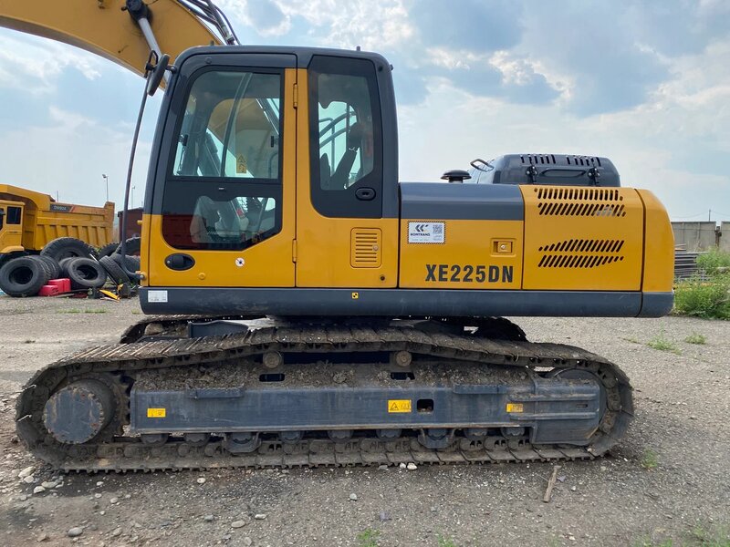 XCMG XE225 Экскаватор — фото 9