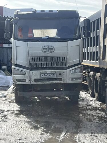 FAW J6 8x4 Самосвал