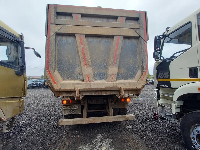 SITRAK C7H 6x4 Самосвал — фото 8