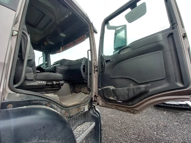SITRAK C7H 6x4 Самосвал — фото 9
