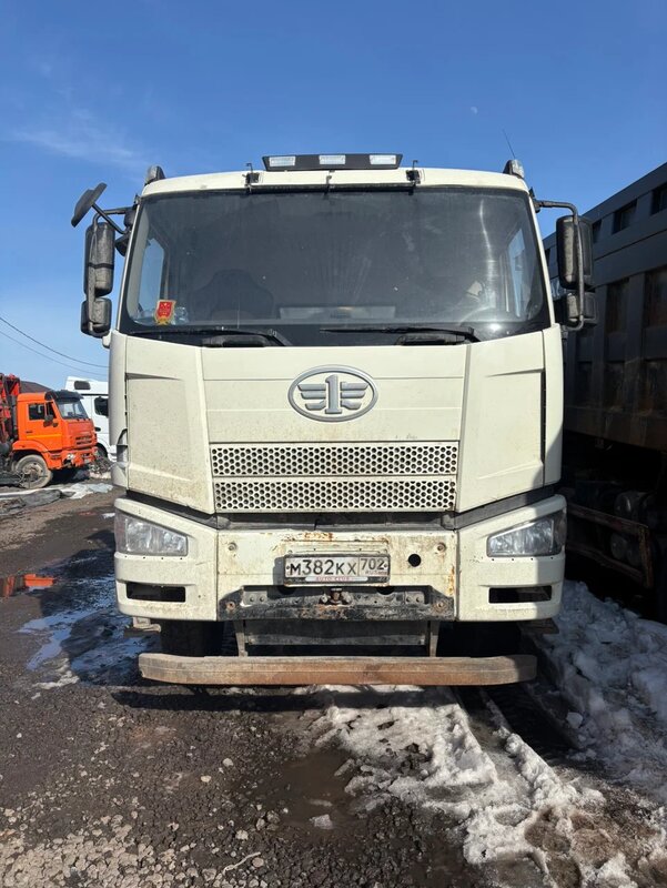 FAW J6 6x4 Самосвал — фото 1