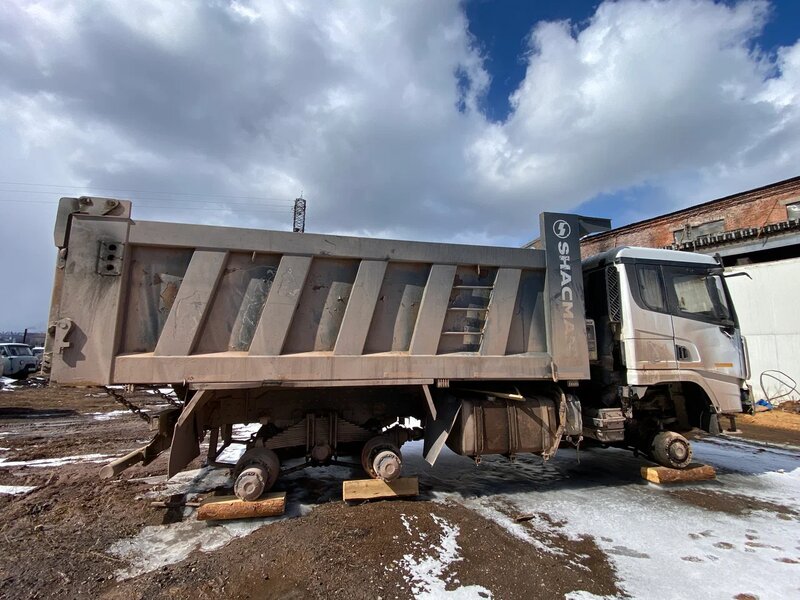 Shacman (Shaanxi) SX 6x6 Самосвал — фото 4