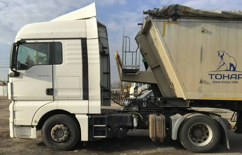MAN TGX 4x2 Седельный тягач — фото 3