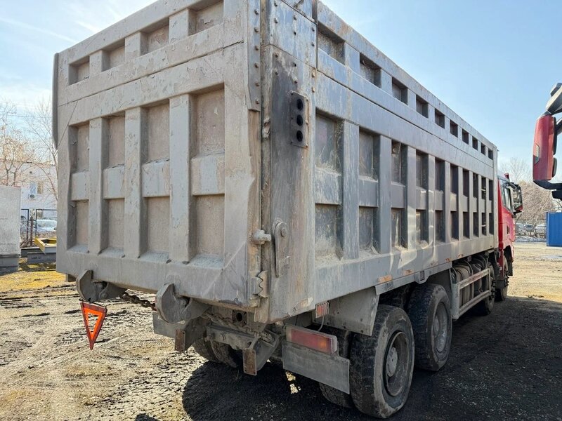 Shacman (Shaanxi) SX 8x4 Самосвал — фото 4