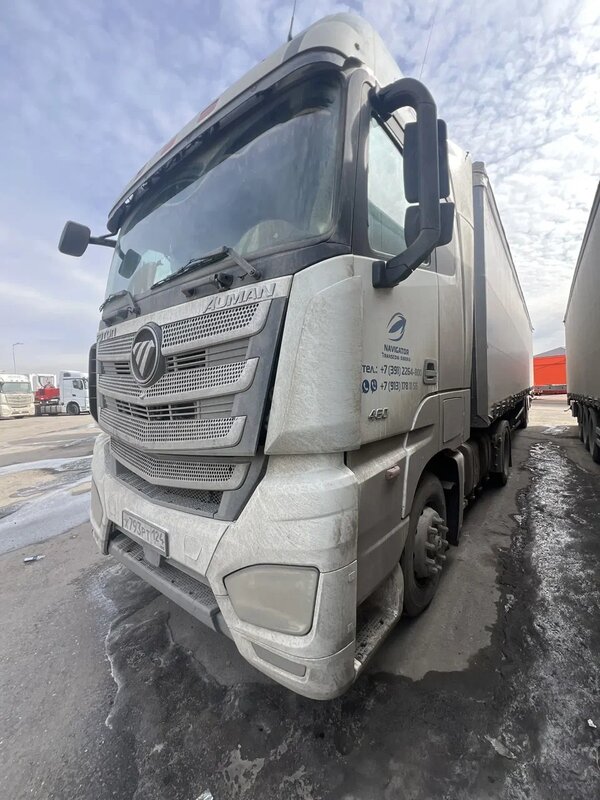 Foton AUMAN 4x2 Седельный тягач — фото 2