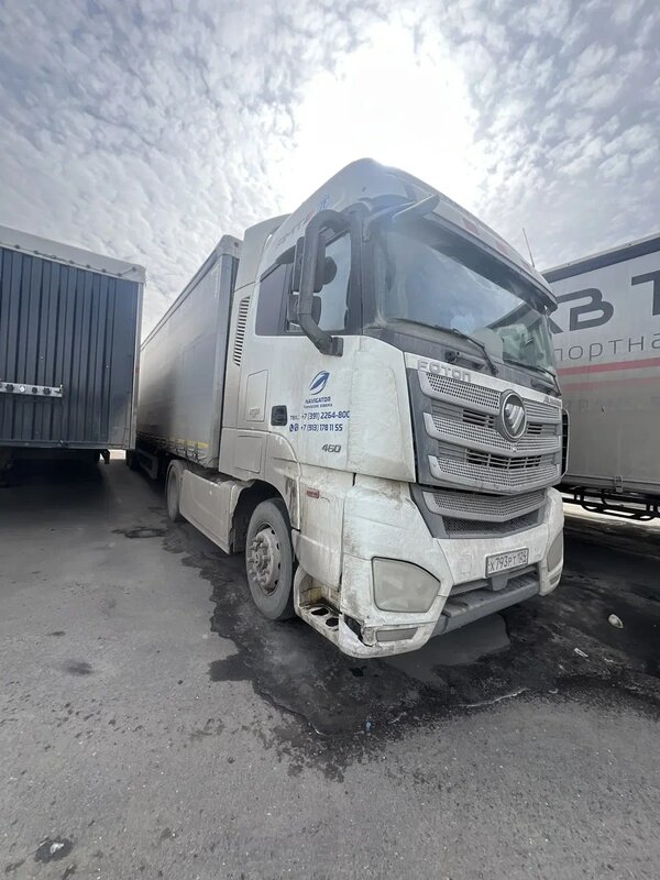 Foton AUMAN 4x2 Седельный тягач — фото 3