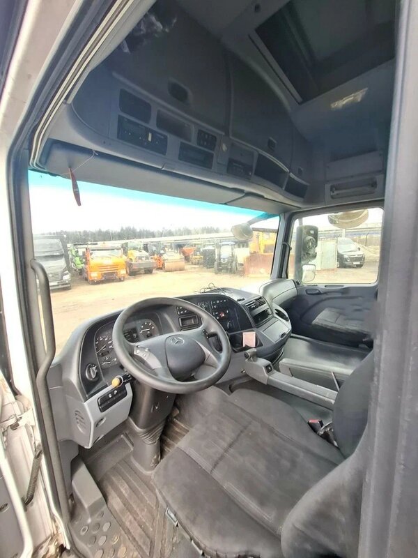 Mercedes-Benz ACTROS 4x2 Седельный тягач — фото 11