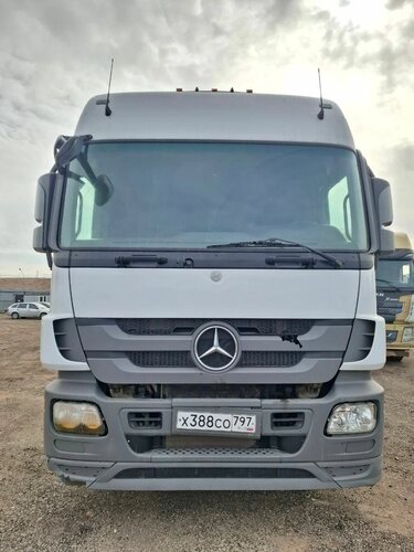 Mercedes-Benz ACTROS 4x2 Седельный тягач