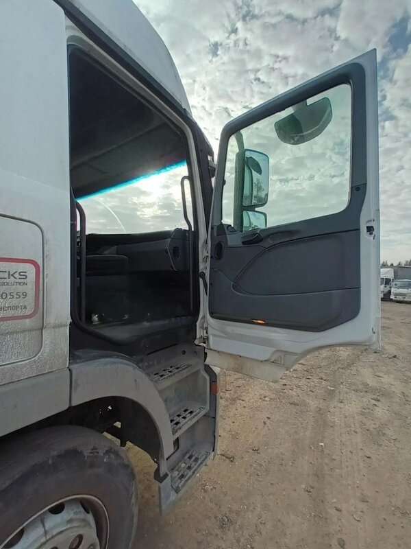 Mercedes-Benz ACTROS 4x2 Седельный тягач — фото 6