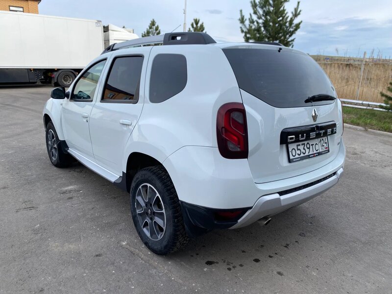 Renault DUSTER — фото 6