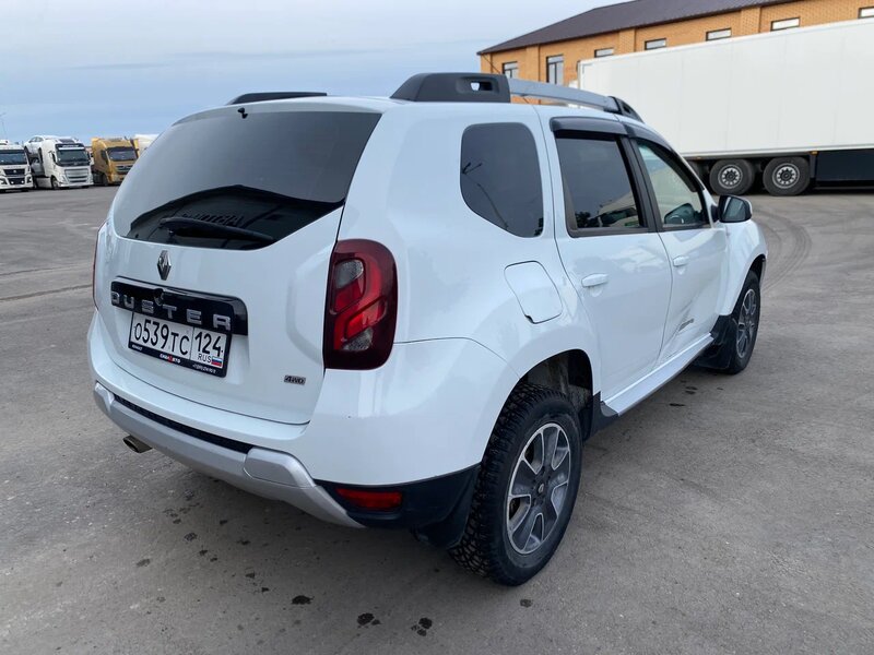Renault DUSTER — фото 7