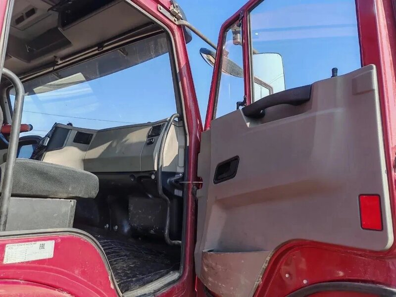 КамАЗ 65201 8x4 Самосвал — фото 8