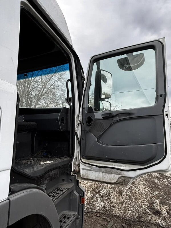 Mercedes-Benz ACTROS 4x2 Седельный тягач — фото 6