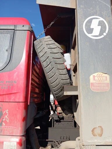 Shacman (Shaanxi) SX 8x4 Самосвал — фото 10