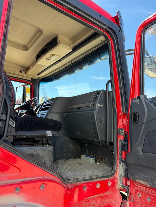 Shacman (Shaanxi) SX 6x4 Самосвал — фото 9