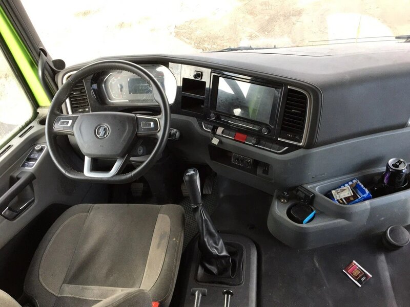 Shacman (Shaanxi) SX 8x4 Самосвал — фото 7