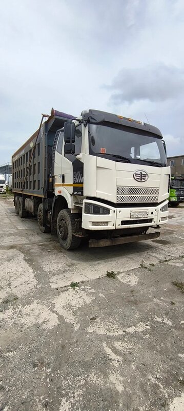 FAW J6 8x4 Самосвал — фото 2