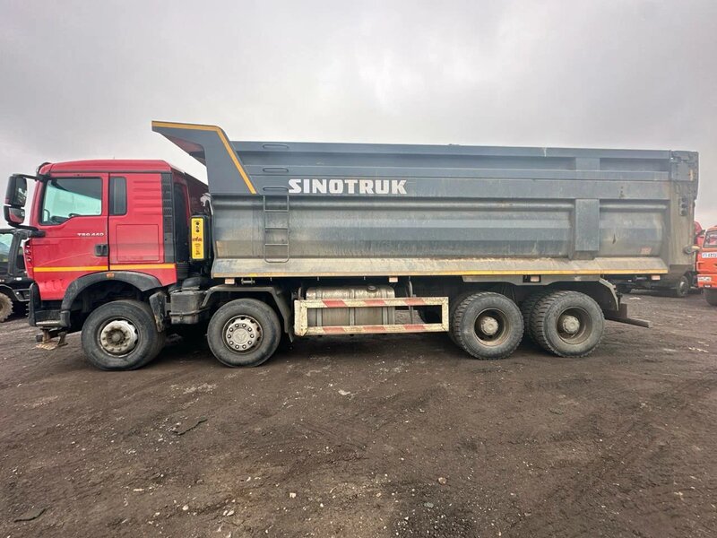 Howo T5G 8x4 Самосвал — фото 4