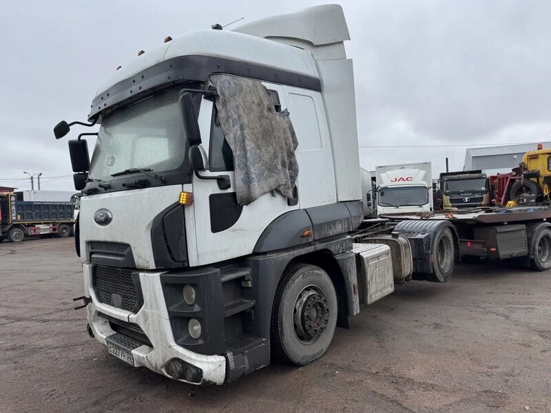 Ford Cargo 4x2 Седельный тягач — фото 2