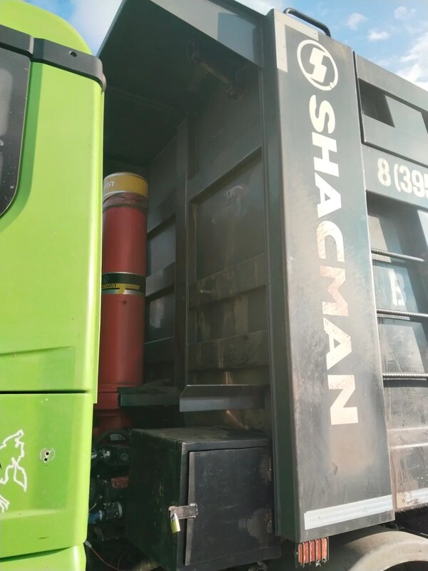 Shacman (Shaanxi) SX 8x4 Самосвал — фото 9