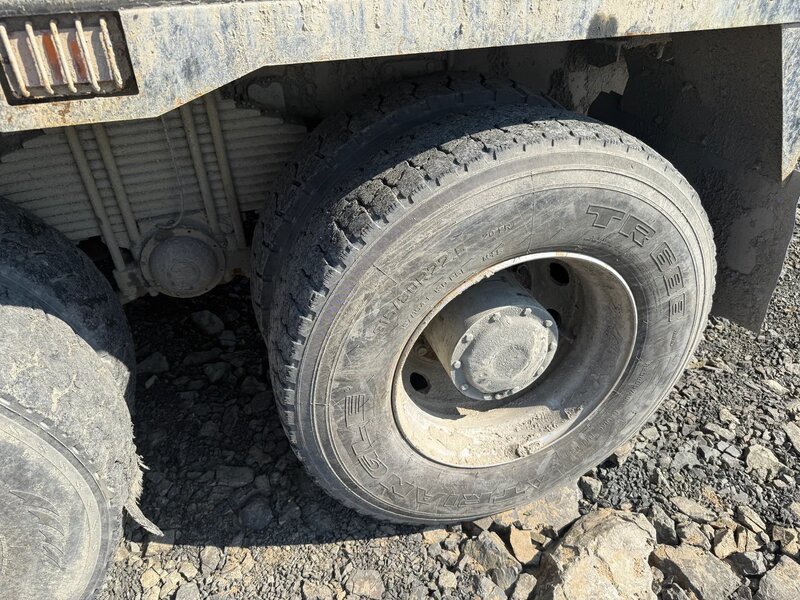 Shacman (Shaanxi) SX 8x4 Самосвал — фото 12