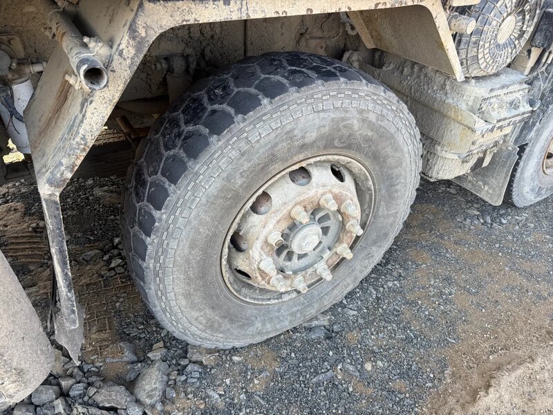 Shacman (Shaanxi) SX 8x4 Самосвал — фото 15