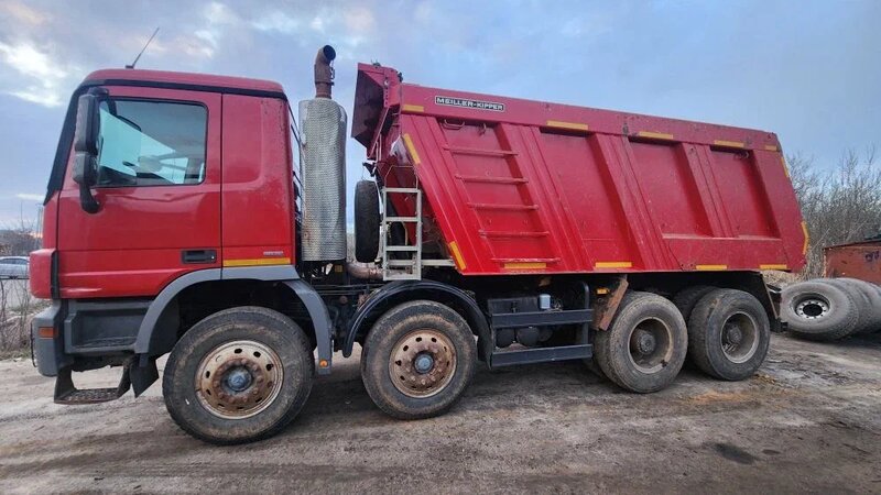 Mercedes-Benz ACTROS 8x4 Самосвал — фото 3