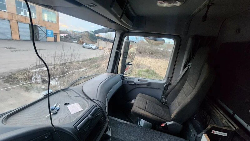 Mercedes-Benz ACTROS 8x4 Самосвал — фото 5