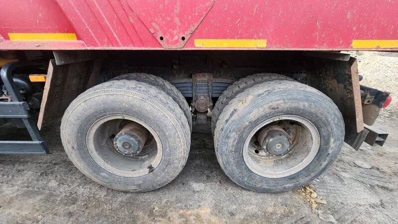 Mercedes-Benz ACTROS 8x4 Самосвал — фото 6