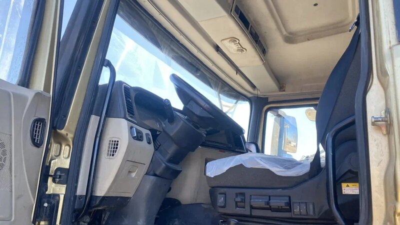 Shacman (Shaanxi) SX 8x4 Самосвал — фото 9