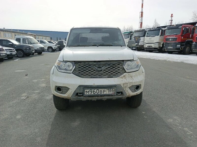 UAZ PATRIOT PICKUP — фото 1