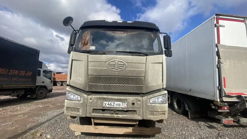 FAW J6 8x4 Самосвал — фото 1