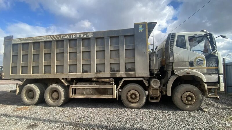 FAW J6 8x4 Самосвал — фото 4