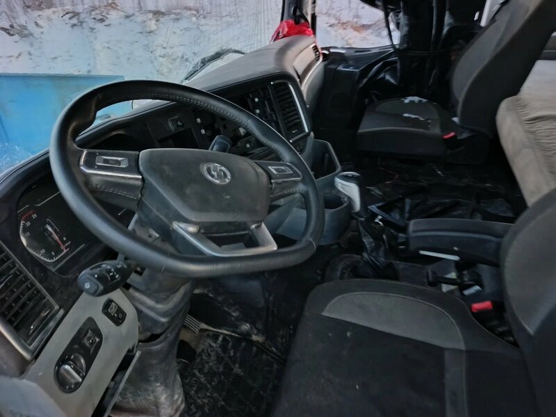 Shacman (Shaanxi) SX 6x6 Самосвал — фото 7