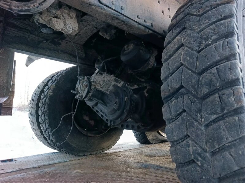 Shacman (Shaanxi) SX 6x6 Самосвал — фото 13