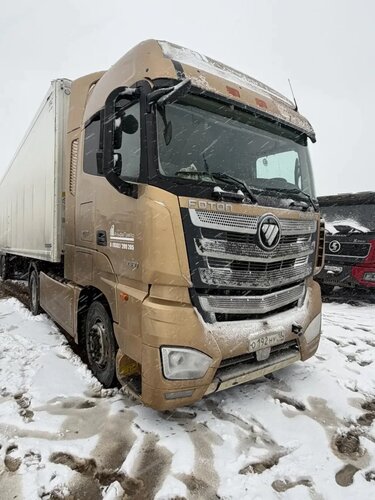 Foton AUMAN 4x2 Седельный тягач