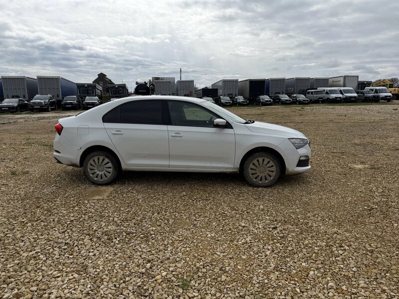 Skoda RAPID — фото 5