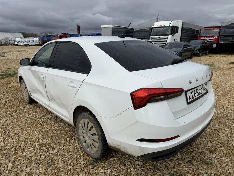 Skoda RAPID — фото 7